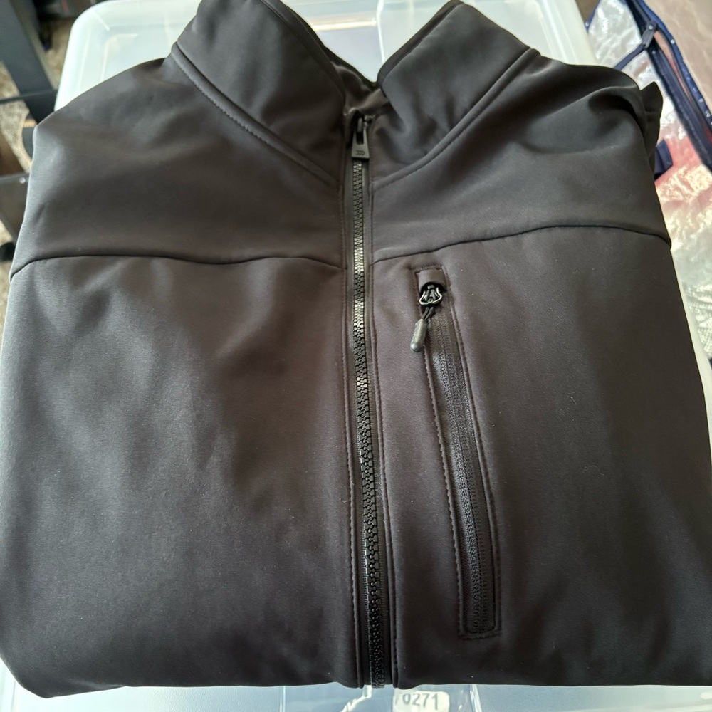Men’s Black All In Motion Zip-Up Jacket XL